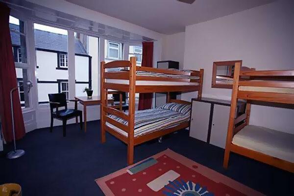تعطیلی خوابگاه های دانشجویی,پذیرش دانشجویان در خوابگاه