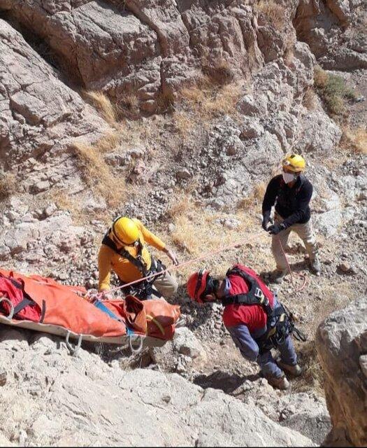 کشف جسد کوهنورد اصفهانی در کوه صفه, کشف جسد کوهنورد