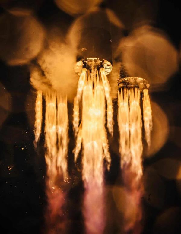شعله‌های سایوز, پایگاه فضایی بایکونور