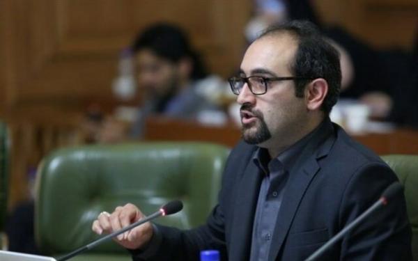 ضو شورای اسلامی شهر تهران،انتقاد از مقصر جلوه دادن مردم در شیوع دوباره کرونا