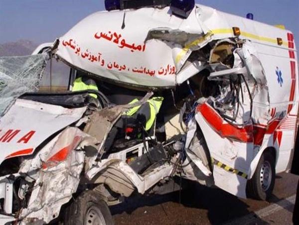 برخورد تریلی با آمبولانس درمانگاه دهق,تصادفات در اصفهان