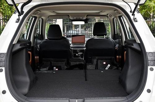 ونوشا تی60 ونوشا تی60, کراس اوور کوچک چینی