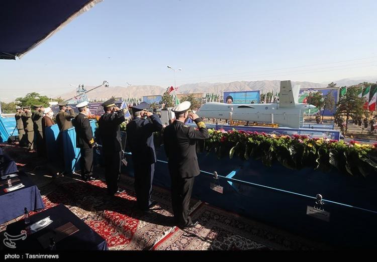تصاویر مراسم رژه روز ارتش جمهوری اسلامی ایران,عکس های مراسم رژه روز ارتش,تصاویر مراسم رژه ارتش در سال 1400