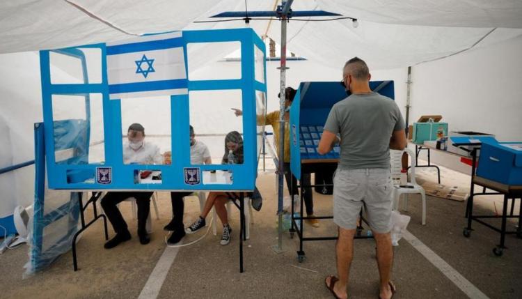 تصاویر انتخابات پارلمانی اسرائیل,عکس های انتخابات در اسرائیل,تصاویر رای دادن نتانیاهو در انتخابات پارلمانی اسرائیل