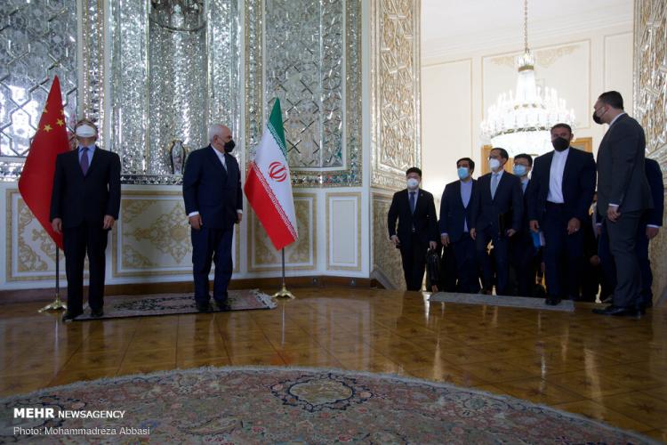 تصاویر دیدار وزرای خارجه ایران و چین,عکس های دیدار ظریف و وزیر خارجه چین,تصاویر دیدار ظریف و وانگ یی