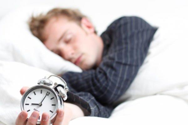 احتمال افزایش ابتلا به کرونا بر اثر اختلال در خواب,مضرات اختالا در خواب