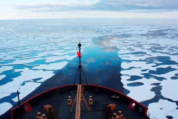 کشف انبوه جیوه در یخچال‌های ذوب شده گرینلند,یخ های گرینلند