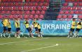 یورو 2020,دستور یوفا به تیم ملی فوتبال اوکراین برای حذف شعارهای سیاسی از پیراهنش