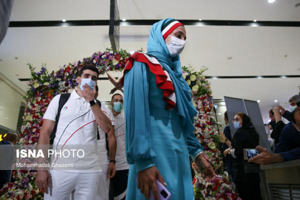 مراسم بدرقه ورزشکاران اعزامی ایران به المپیک توکیو,لباس ورزشکاران ایرانی در توکیو