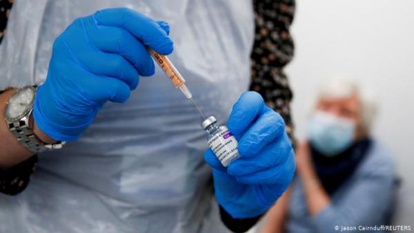 واکسیناسیون کرونا در ایران,تزریق واکسن برای افراد بالای ۱۸سال