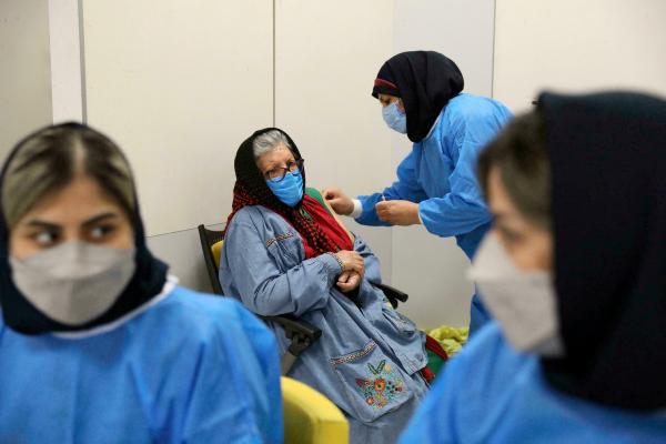 بی اهمیت بودن جان مردم,واکسیناسیون کرونا در ایران