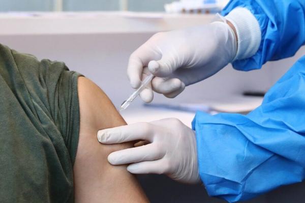 واکسن کرونا,حداقل سن دریافت واکسن