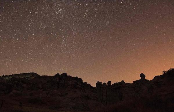 بارش شهابی برساوشی,بارش شهاب سنگی