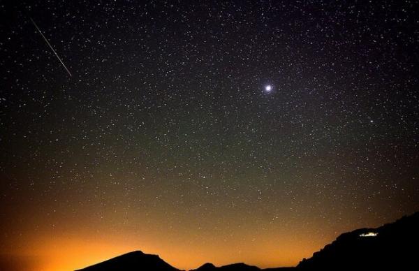 بارش شهابی برساوشی,بارش شهاب سنگی