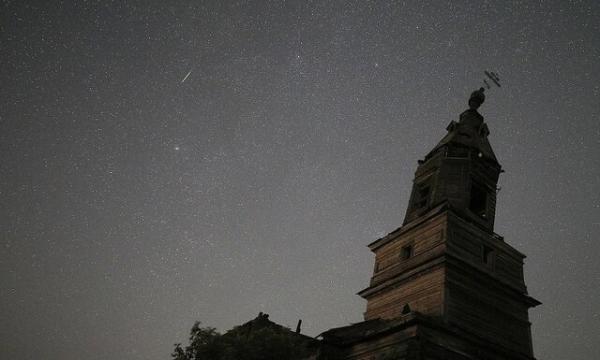 بارش شهابی برساوشی,بارش شهاب سنگی