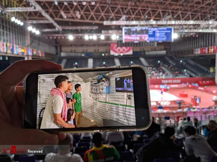 تصاویر تماشای بازی‌های المپیک از راه دور,عکس های المپیک 2020,تصاویر تماشای المپیک توکیو