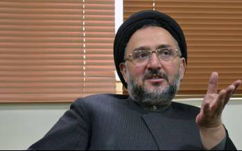 واکنش تند ابطحی به درخواست خاتمی برای محدود کردن اینترنت/ اعتراض فعال سیاسی به تاخیر در انجام واکسیناسیون محمدعلی ابطحی,انتقاد محمدعلی ابطحی از احمد خاتمی
