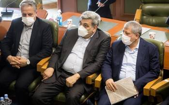 تصاویر/ آئین تحلیف اعضای ششمین دوره شورای اسلامی شهر تهران تصاویر آئین تحلیف اعضای ششمین دوره شورای اسلامی شهر تهران,عکس های مراسم ششمین دوره شورای اسلامی شهر تهران,تصاویر مهدی چمران در مراسم تحلیف شورای شهر