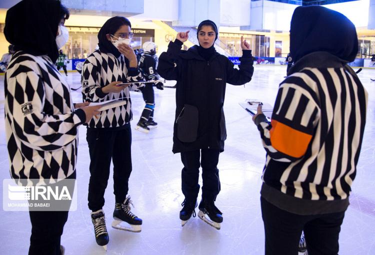 تصاویر تمرین تیم ملی هاکی روی یخ زنان ایران,عکس های تیم ملی هاکی روی یخ زنان,عکس های تمرینات تیم ملی هاکی روی یخ