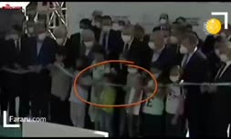 فیلم/ جنجال ضربه زدن اردوغان به سر یک کودک