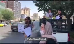 فیلم/ تجمع مخالفان واکسیناسیون مقابل وزارت کشور