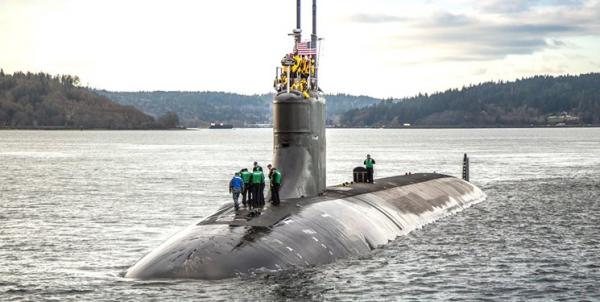 برخورد زیردریایی رزمی آمریکا با شی نامعلوم در چین