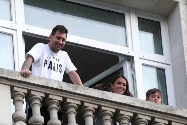 لیونل مسی,یورش سارقان نقاب دار به هتل لیونل مسی در پاریس