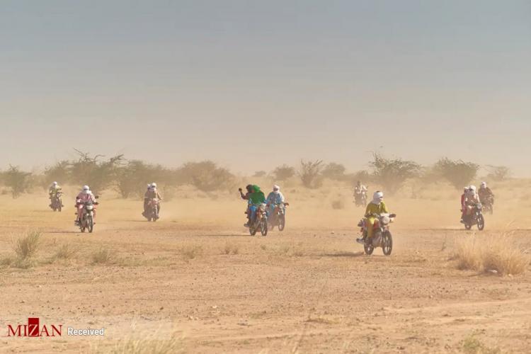 تصاویر مسابقه شتر سواری در صحرا,عکس هایی از مسابقه شتر سواری در صحرا,تصاویری از شتر سواری در نیجر