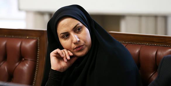 سمیه محمودی,انتقاد سمیه محمودی از سفرهای استانی رئیسی