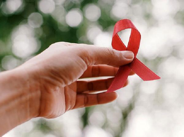 بیماریHIVuدرمان بیماری HIV