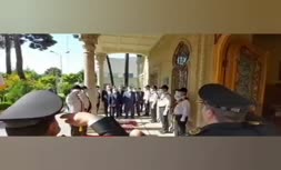 مراسم استقبال عجیب از ' محمدرضا فرزین' مدیرعامل بانک ملی ایران