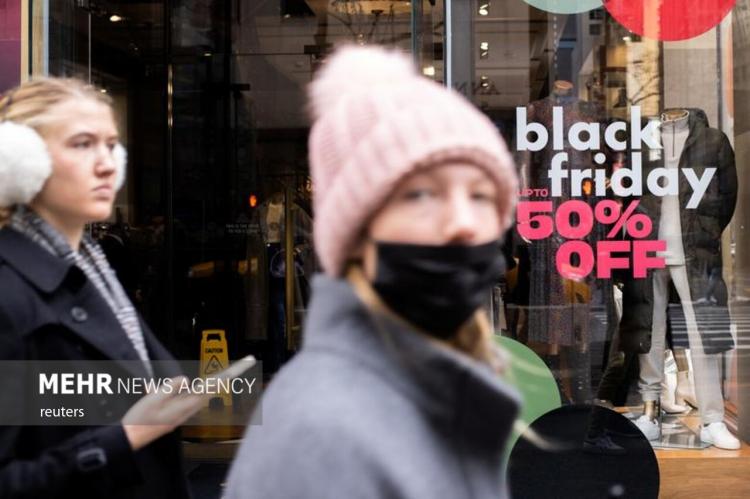 تصاویری از جمعه سیاه در آمریکا,عکس خریدهای مردم در جمعه سیاه,تصاویری از Black Friday در آمریکا