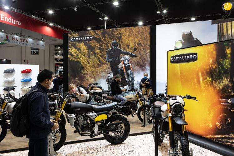 تصاویر نمایشگاه بین المللی موتورسیکلت در میلان,عکس های نمایشگاه موتور در میلان,تصاویر نمایشگاه موتورسیکلت در میلان ایتالیا