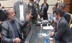 یک لرستانی خطاب به وزیر کار: آقای وزیر بخدا اگر این روند طی بشود انقلاب بی انقلاب! 