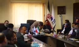 فیلم/ اقامه دوباره نماز توسط 'سعادتی' نماینده خبرساز مجلس وسط یک جلسه دیگر