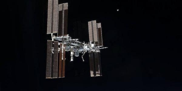 ایستگاه فضایی بین‌المللی,خورشید