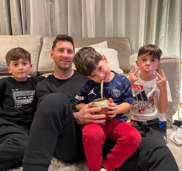مسی و پسرانش,لیونل مسی ستاره آرژانتینی