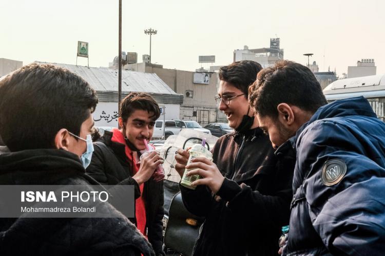 تصاویر پیک ششم کرونا در تهران,تصاویری از مردم تهران در پیک ششم کرونا,تصاویر عدم رعایت بهداشت در تهران