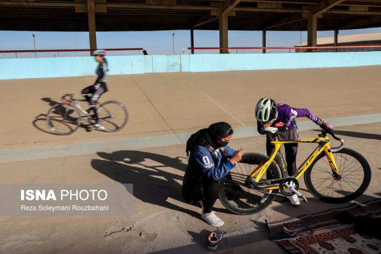 تصاویر اردوی تیم ملی دوچرخه سواری سرعت بانوان در اهواز,عکس های اردوی تیم ملی دوچرخه سواری بانوان,تصاویری از تیم ملی دوچرخه سواری زنان