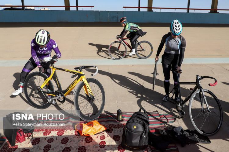 تصاویر اردوی تیم ملی دوچرخه سواری سرعت بانوان در اهواز,عکس های اردوی تیم ملی دوچرخه سواری بانوان,تصاویری از تیم ملی دوچرخه سواری زنان