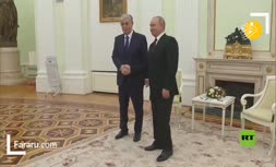 فیلم/ استقبال گرم پوتین از رئیس جمهور قزاقستان در کرملین و در آغوش کشیدن او