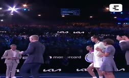 فیلم/ لحظه اهدای کاپ قهرمانی تنیس اوپن ملبورن به رافائل نادال