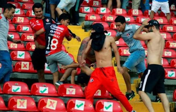 درگیری تماشاگران در لیگ مکیزیک,لیگ فوتبال مکزیک