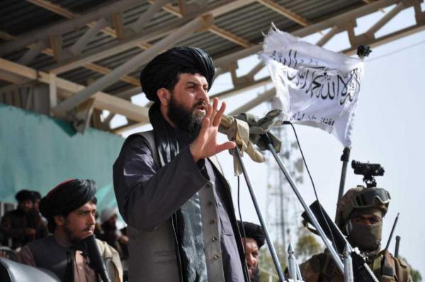 طالبان,وزیر دفاع طالبان در مرز ایران