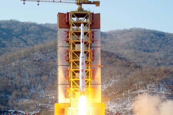 شلیک ناموفق یک پرتابه توسط کره‌شمالی,پرتابه کره شمالی