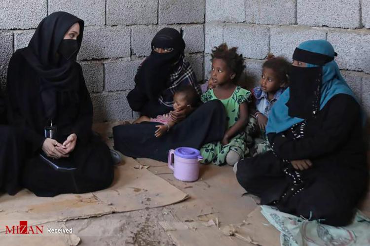 تصاویر آنجلینا جولی در یمن,عکس هایی از آنجلینا جولی در یمن,تصاویر حضور آنجلینا جولی در کشور یمن