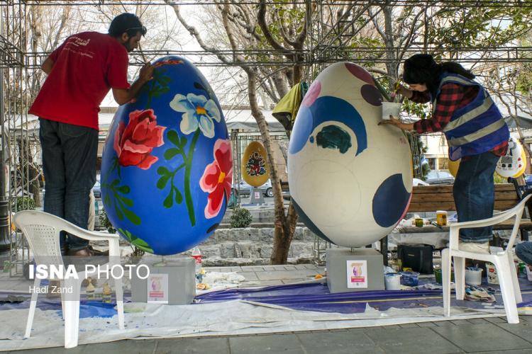 تصاویر جشنواره تخم مرغ رنگی برای نوروز 1401,عکس های جشنواره تخم‌ مرغ‌های رنگی در آستانه نوروز,تصاویری از جشنواره تخم‌ مرغ‌های رنگی در آستانه نوروز در تهران