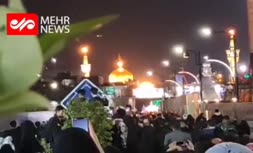 لحظه آغاز سال نو 1401 در ایران/ از آتش‌بازی نوروزی در پل طبیعت تا نورافشانی حرم مطهر رضوی
