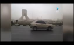 فیلم/ تصاویری از باران و طوفان شدید در تهران