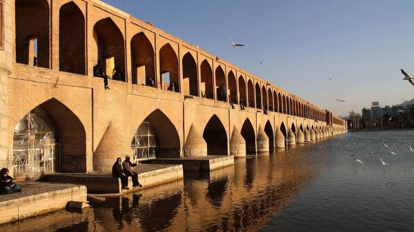 رهاسازی آب از سد زاینده‌رود اصفهان,شرکت آب منطقه ای اصفهان